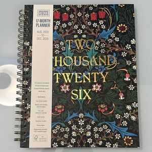 NWT Orange Circle Studio 17-Month Planner